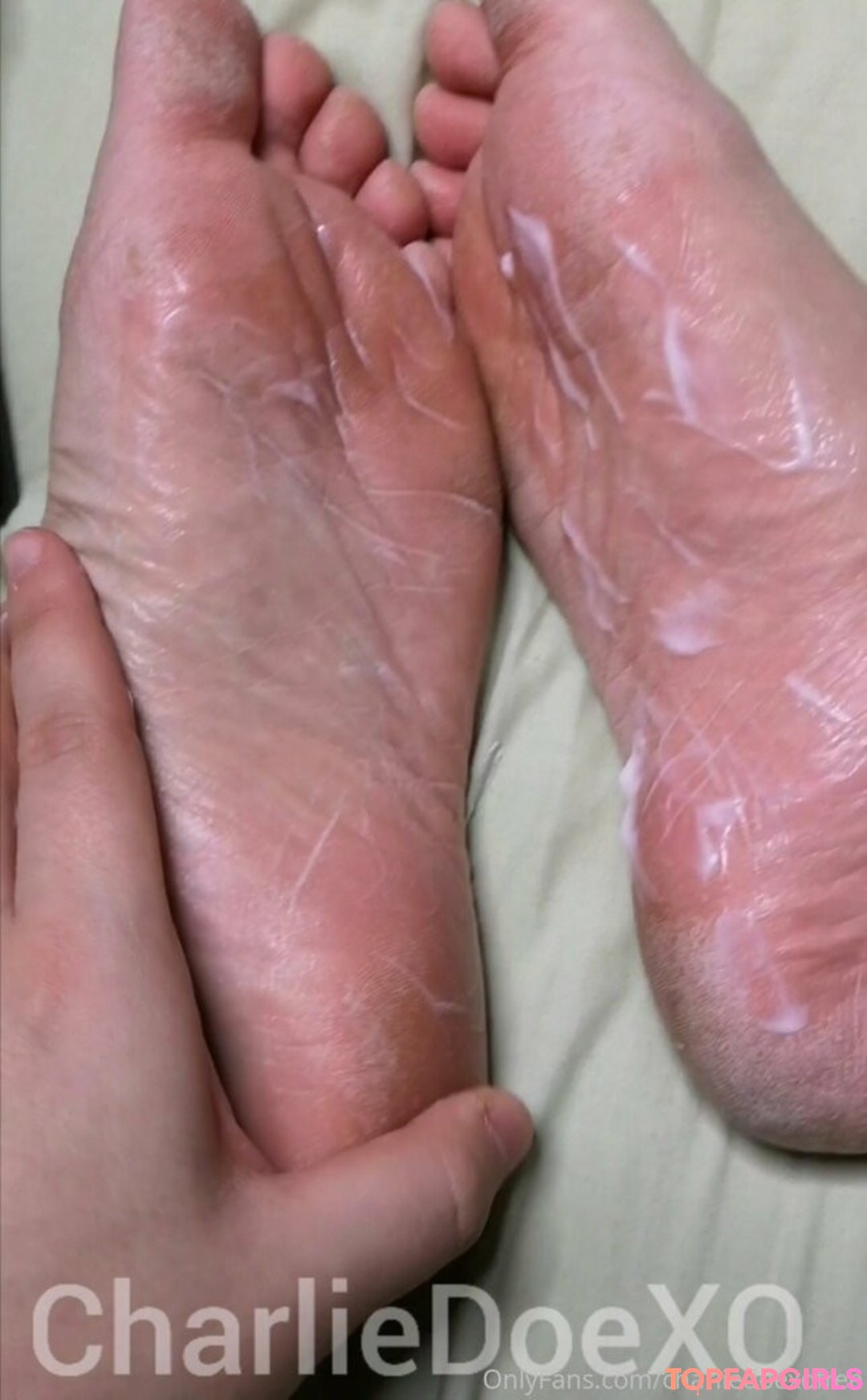 Foto di nudo di fuga di OnlyFans di Charliedoexofree #13 Foto di nudo di fuga di OnlyFans di Charliedoexofree #13