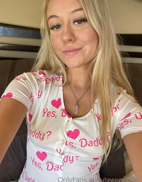 Foto di nudo di fuga di OnlyFans di Teeenskyler