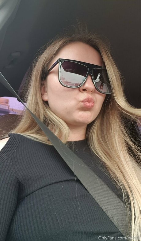 Foto di nudo di fuga di OnlyFans di Tsdelia