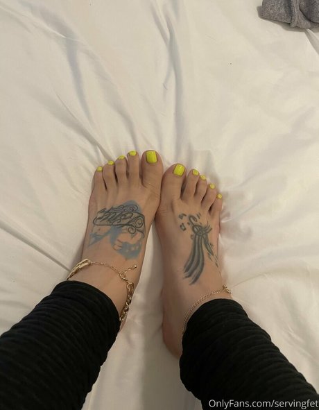Foto di nudo di fuga di OnlyFans di Servingfet