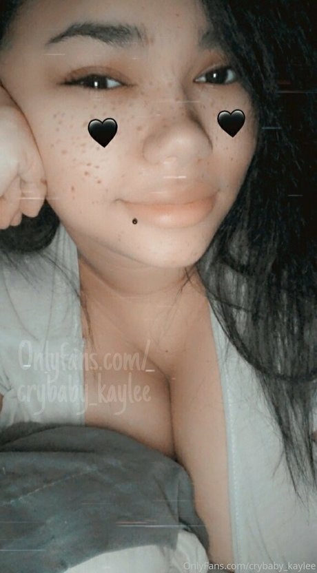 Foto di nudo di fuga di OnlyFans di Crybabykaylee