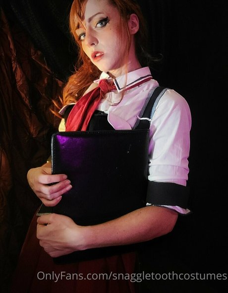 Snaggletoothcostumes