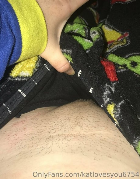 Foto di nudo di fuga di OnlyFans di Katlovesyou6754