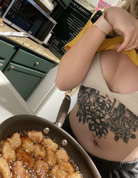 Foto di nudo di fuga di OnlyFans di Abbsoluteltyabbs