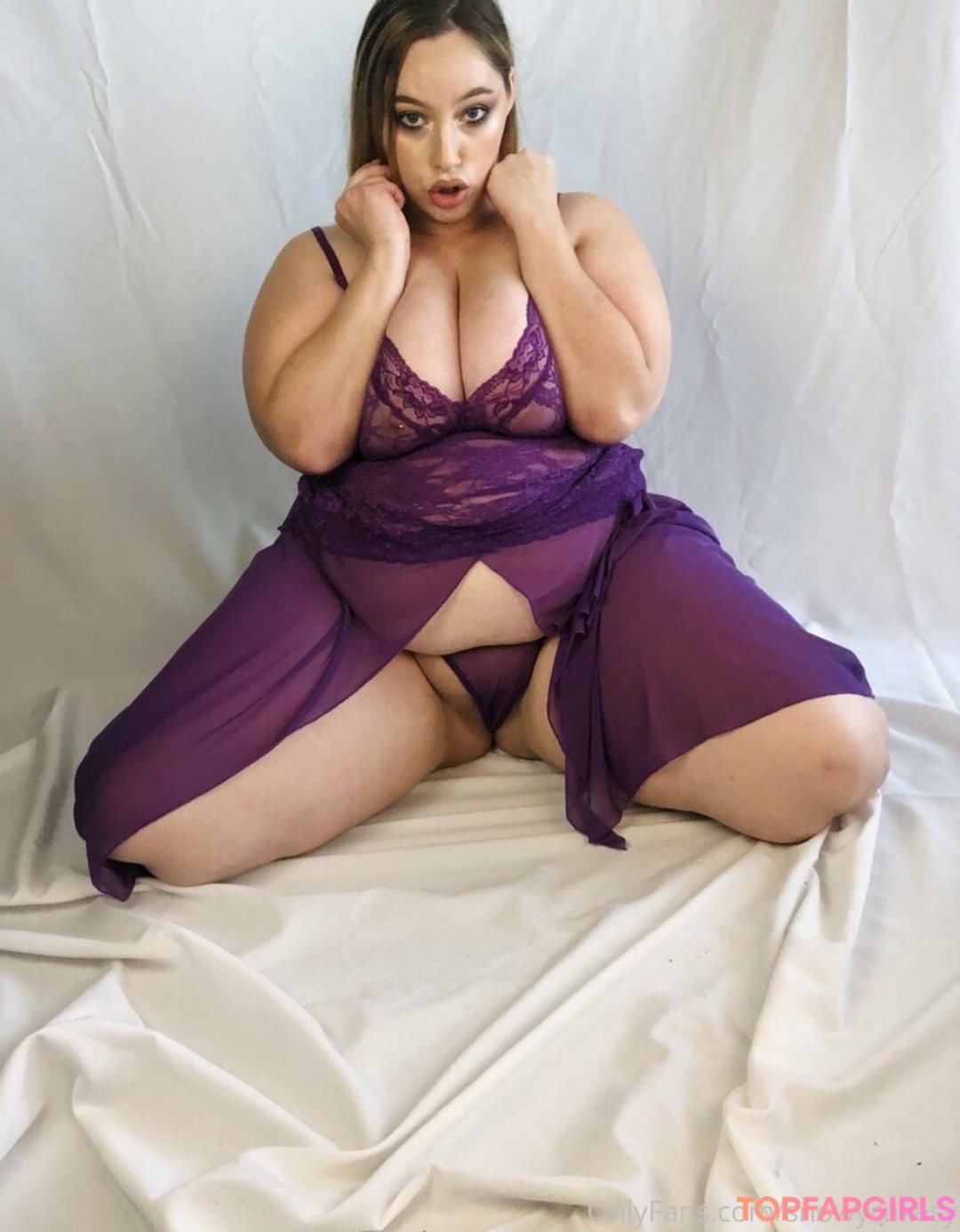 Foto di nudo di fuga di OnlyFans di Snowycakesy #47 Foto di nudo di fuga di OnlyFans di Snowycakesy #47