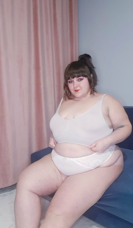 Foto di nudo di fuga di OnlyFans di Amylyy