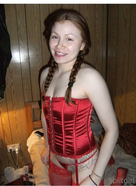 Split.girl