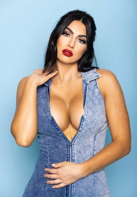 Billie Kay