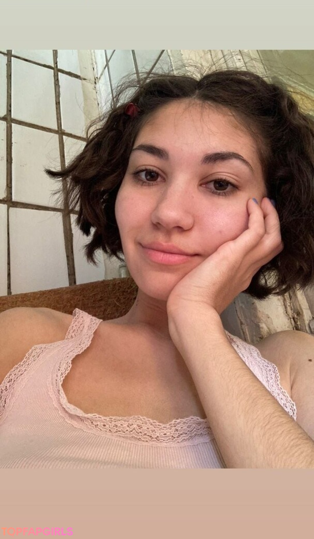 Foto di nudo di fuga di OnlyFans di Adorabledina #31 Foto di nudo di fuga di OnlyFans di Adorabledina #31