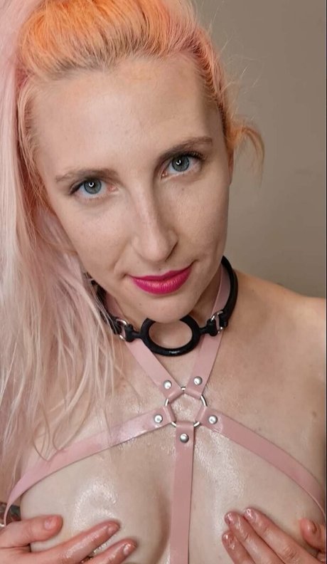 Foto di nudo di fuga di OnlyFans di Mistyrising