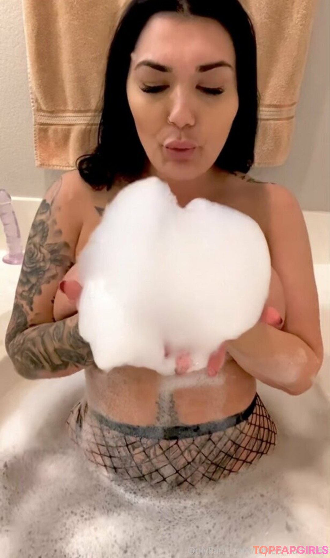 Foto di nudo di fuga di OnlyFans di Tattedbaddie69 #224 Foto di nudo di fuga di OnlyFans di Tattedbaddie69 #224
