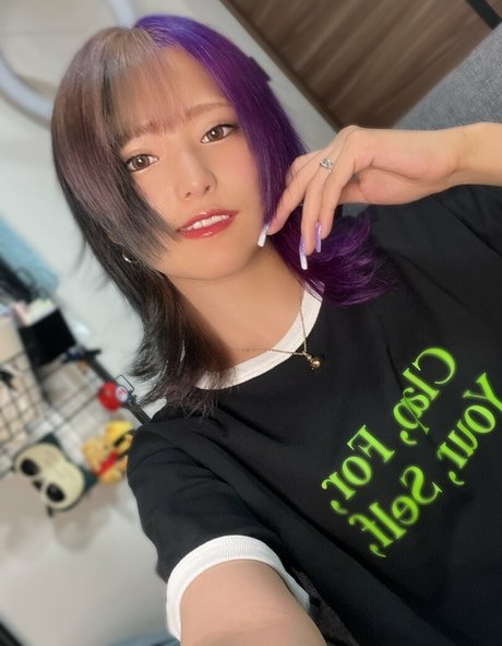 Foto di nudo di fuga di OnlyFans di Nagisa Mitsuki