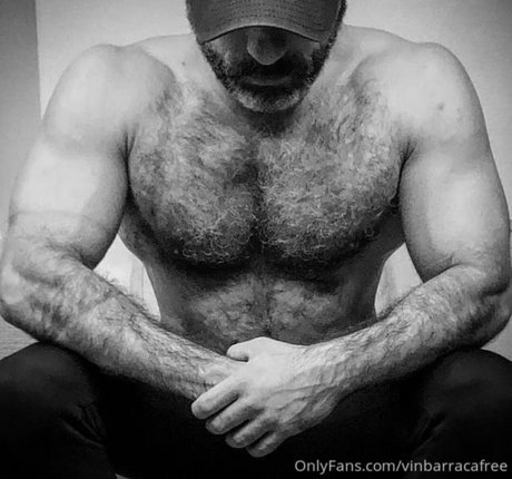 Foto di nudo di fuga di OnlyFans di Vinbarracafree