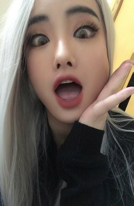 Foto di nudo di fuga di OnlyFans di Joonikimx