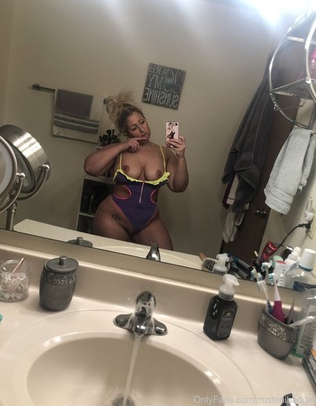 Mzdanibadgirl