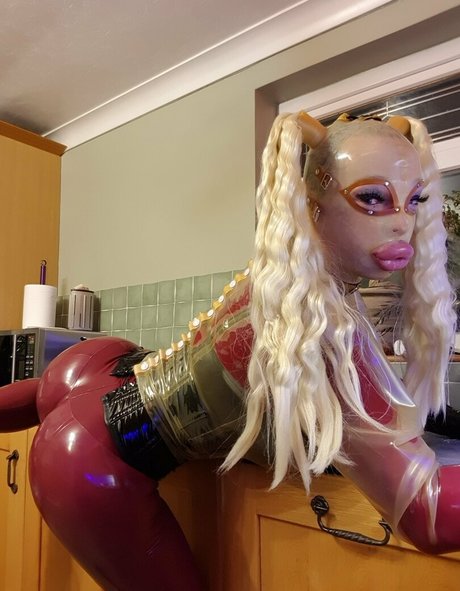 Evelyndoll