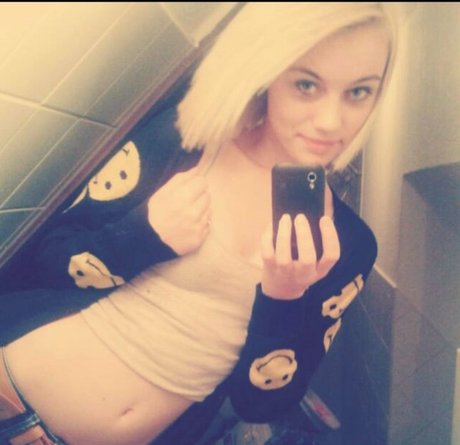Foto di nudo di fuga di OnlyFans di Ginagzuz