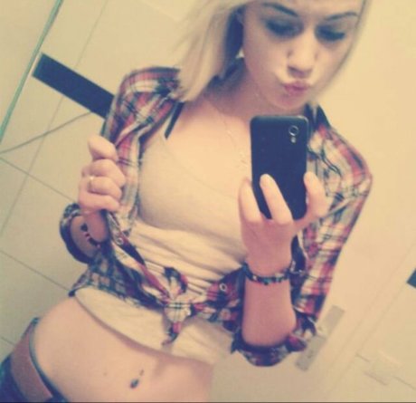 Foto di nudo di fuga di OnlyFans di Ginagzuz