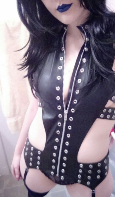 Foto di nudo di fuga di OnlyFans di Mirthfulmollywhop