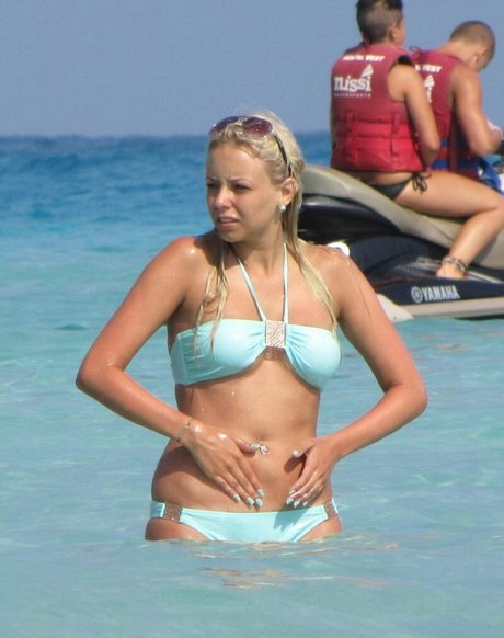 Foto di nudo di fuga di OnlyFans di Sacha Parkinson