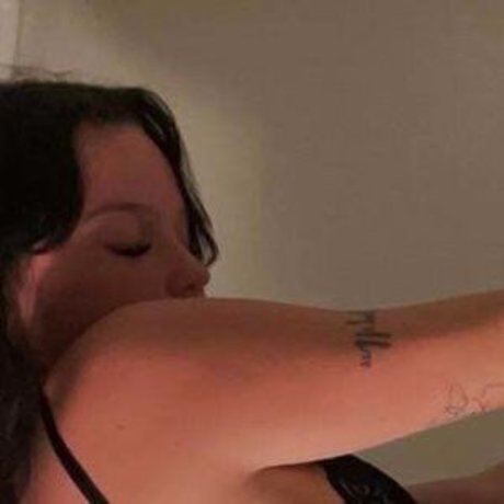 Foto di nudo di fuga di OnlyFans di Veyton
