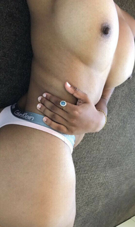Foto di nudo di fuga di OnlyFans di Obsessed