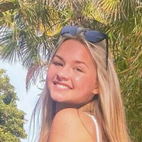 Foto di nudo di fuga di OnlyFans di Heather Heinze