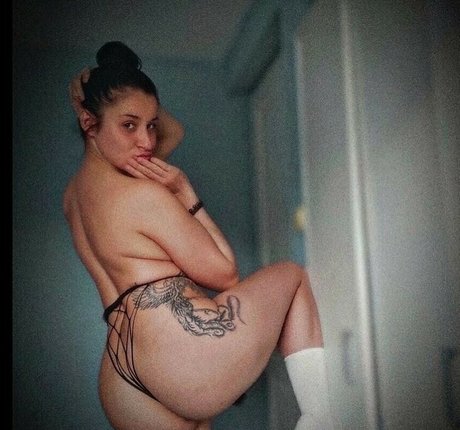 Foto di nudo di fuga di OnlyFans di Jovana Jovancevic