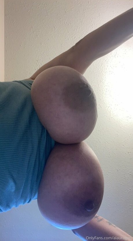 Alaura Grey