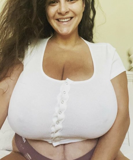 Alaura Grey
