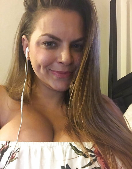 Alaura Grey