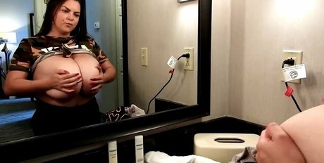 Alaura Grey