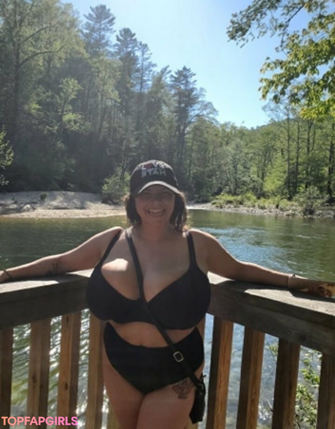 Foto di nudo di fuga di OnlyFans di Alaura Grey #261 Foto di nudo di fuga di OnlyFans di Alaura Grey #261