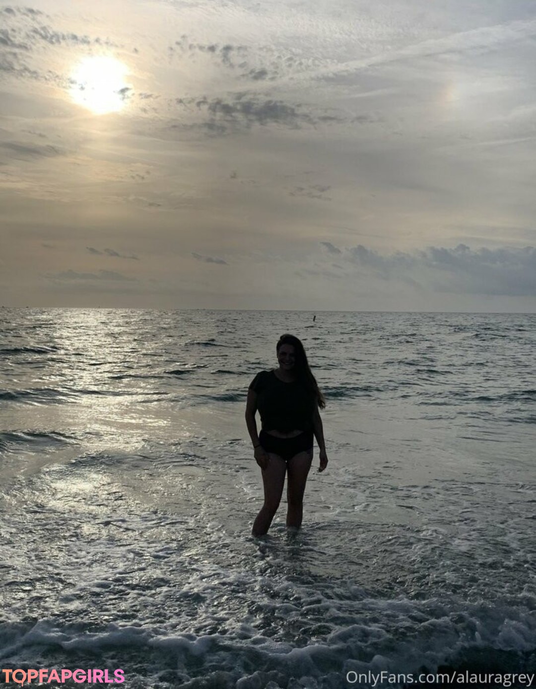 Foto di nudo di fuga di OnlyFans di Alaura Grey #392 Foto di nudo di fuga di OnlyFans di Alaura Grey #392
