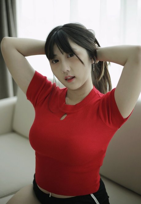 Foto di nudo di fuga di OnlyFans di Dea Marella