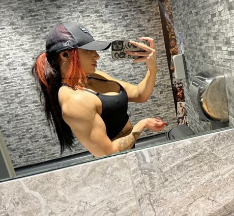 Foto di nudo di fuga di OnlyFans di Jana Johnston