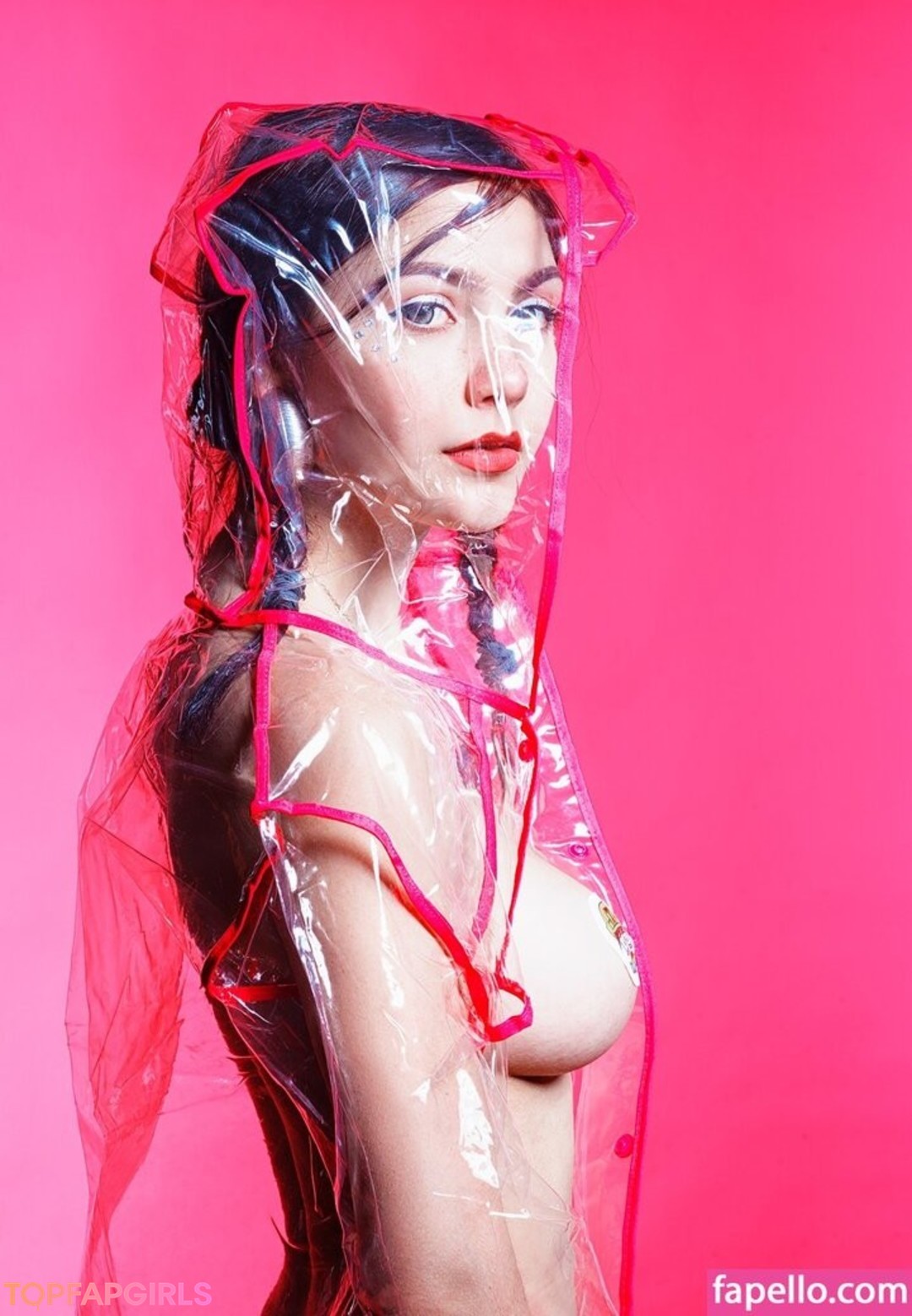 Foto di nudo di fuga di OnlyFans di Kristina Azaronak #2 Foto di nudo di fuga di OnlyFans di Kristina Azaronak #2