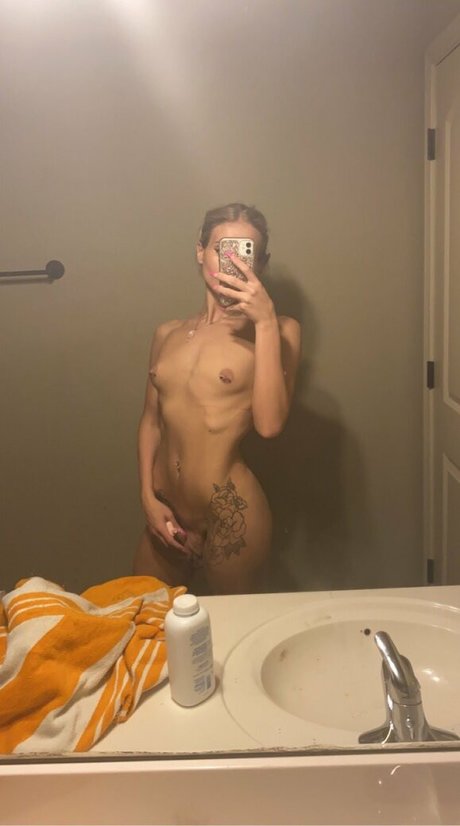 Foto di nudo di fuga di OnlyFans di Mayamoneyshot