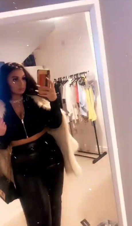 Naughtybabeoxo