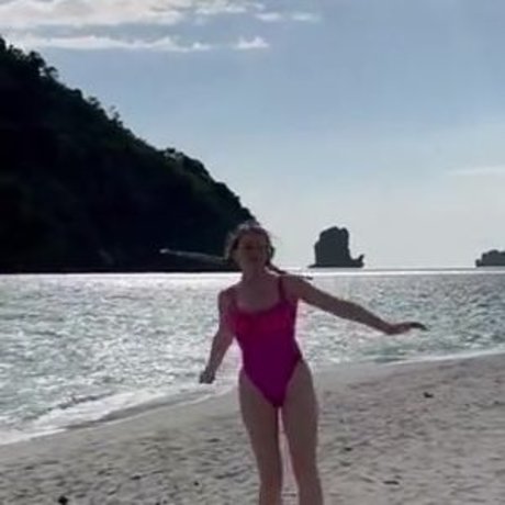 Foto di nudo di fuga di OnlyFans di Bethany Lily