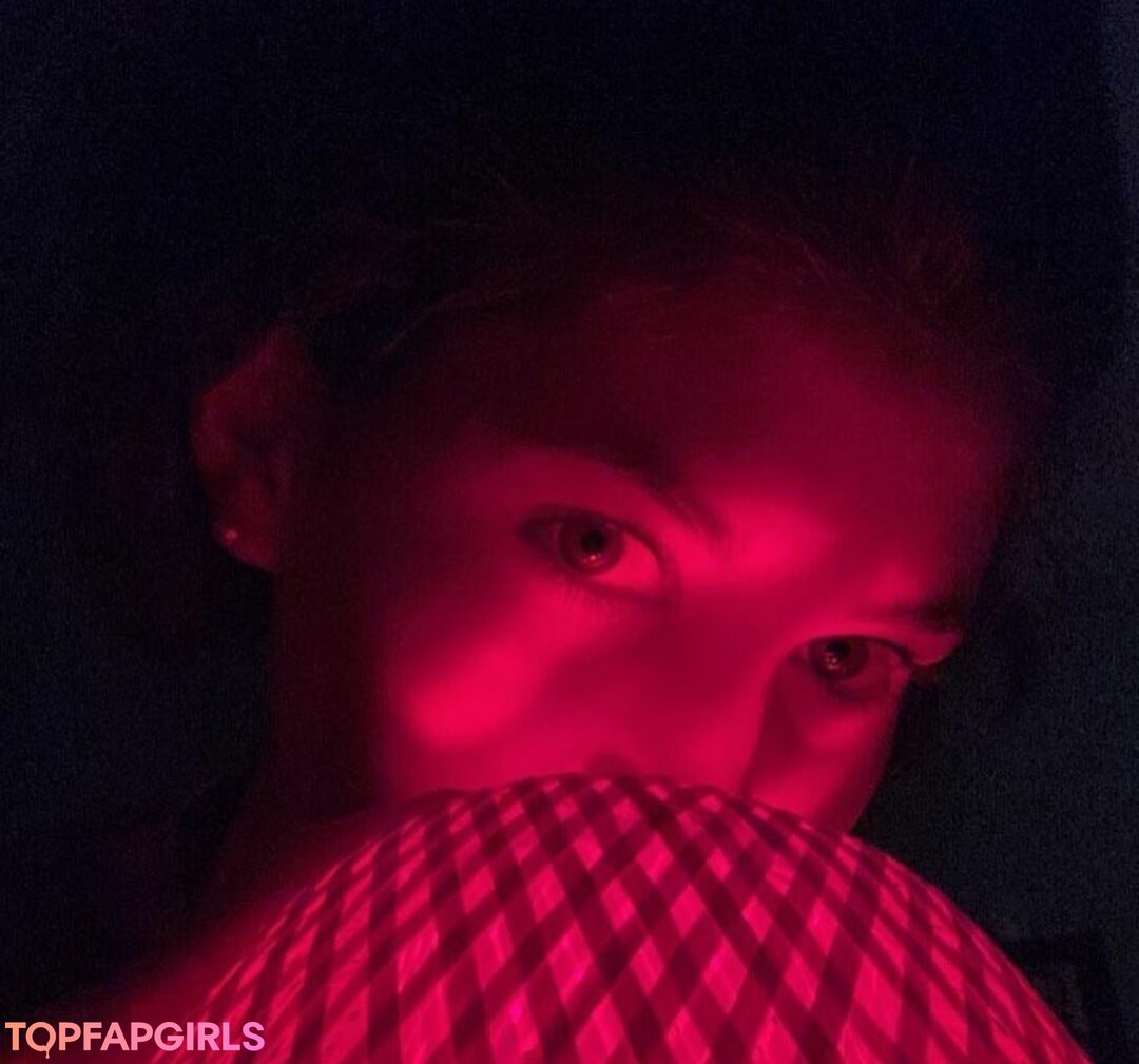 Foto di nudo di fuga di OnlyFans di Adorable Dina #488 Foto di nudo di fuga di OnlyFans di Adorable Dina #488
