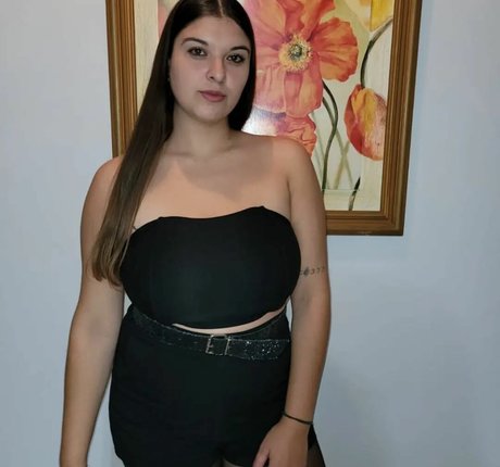 Foto di nudo di fuga di OnlyFans di Agustina Doffo