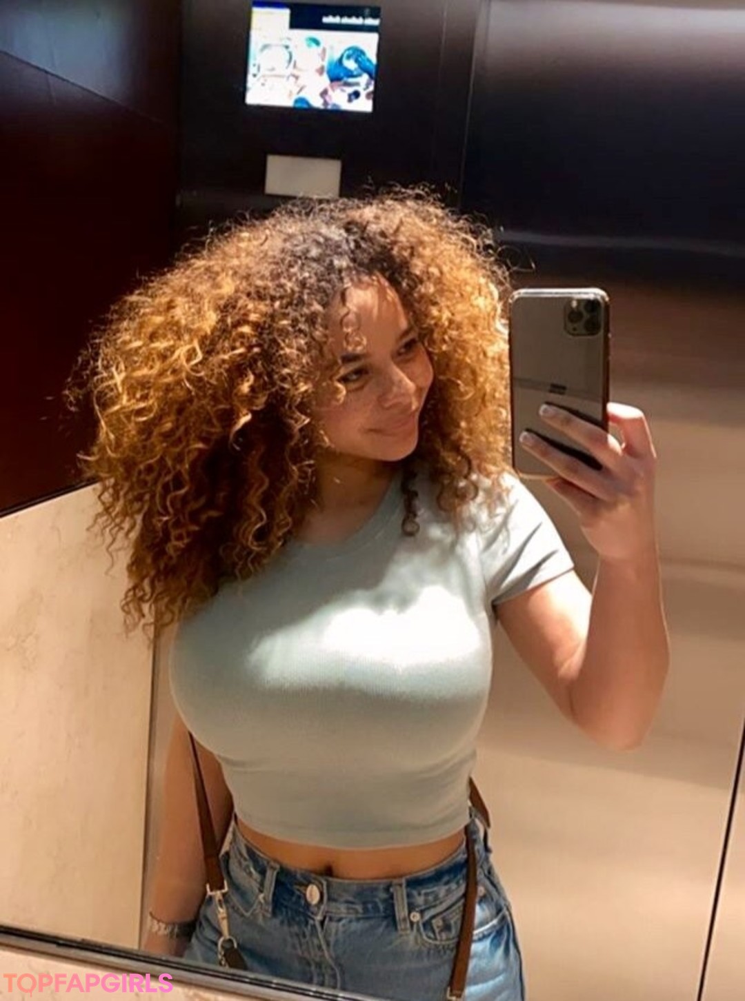 Foto di nudo di fuga di OnlyFans di Crystal Westbrooks #49 Foto di nudo di fuga di OnlyFans di Crystal Westbrooks #49