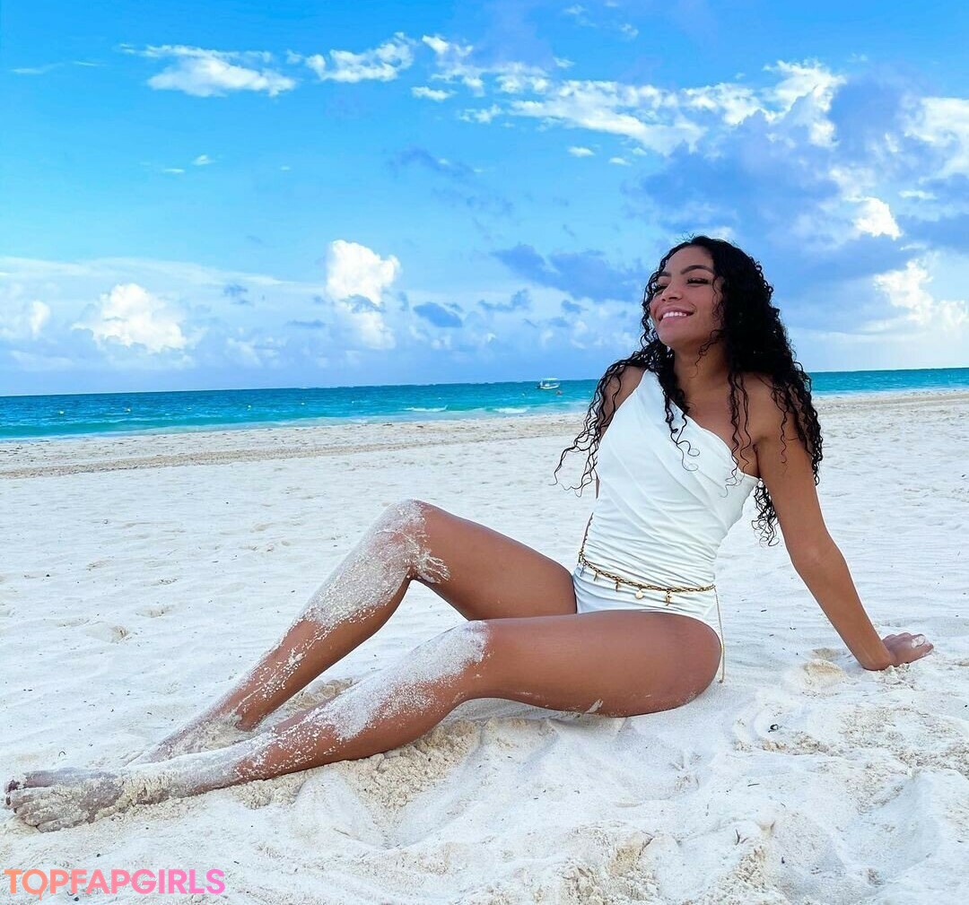 Foto di nudo di fuga di OnlyFans di Any Gabrielly #11 Foto di nudo di fuga di OnlyFans di Any Gabrielly #11