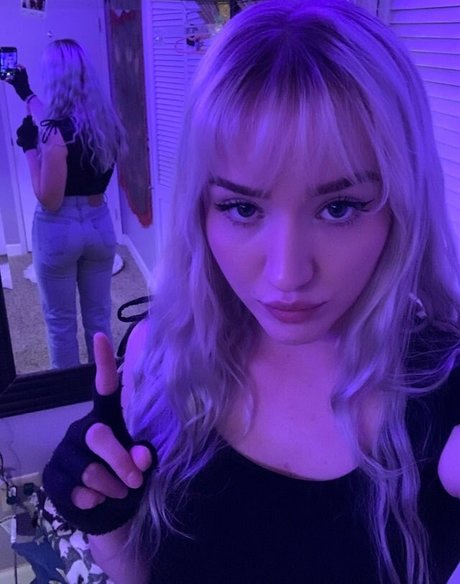 Foto di nudo di fuga di OnlyFans di Earthgurly