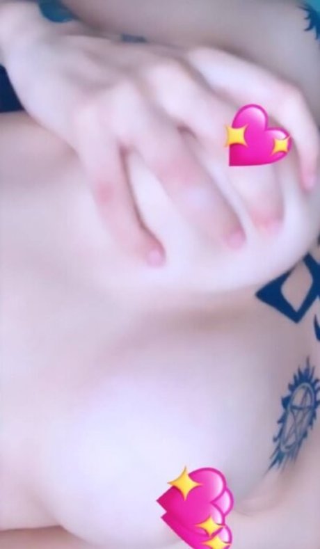 Foto di nudo di fuga di OnlyFans di Coraline666