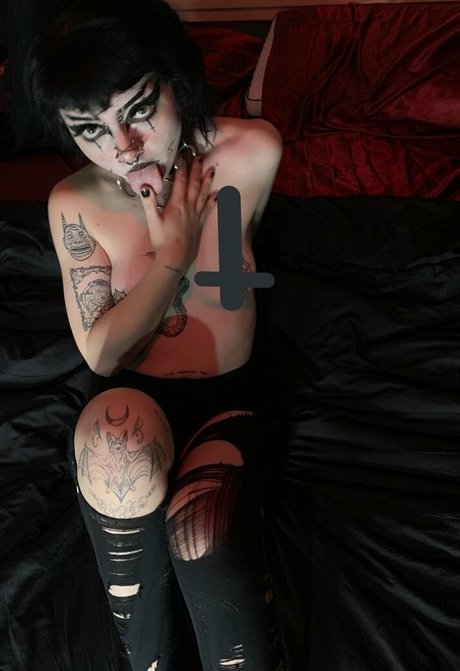 Foto di nudo di fuga di OnlyFans di Fvckd011