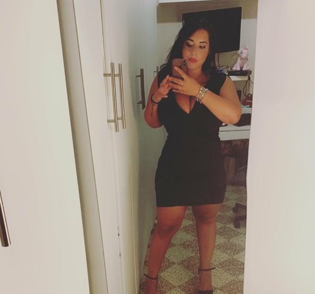 Foto di nudo di fuga di OnlyFans di Valeria Vela