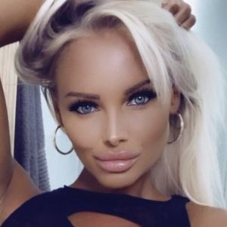 Foto di nudo di fuga di OnlyFans di Natashacheri