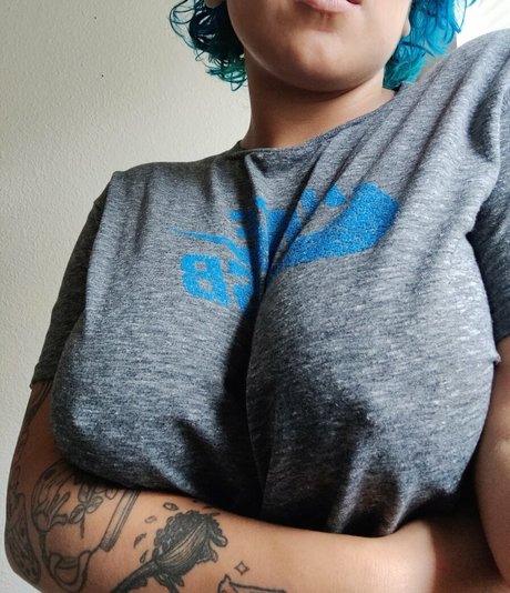 Foto di nudo di fuga di OnlyFans di Venusontheflipside
